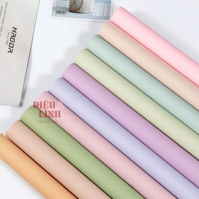 Giấy 1 mặt đặc satin gói hoa