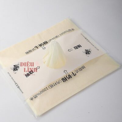 Giấy mếch rút gói hoa màu vàng kem