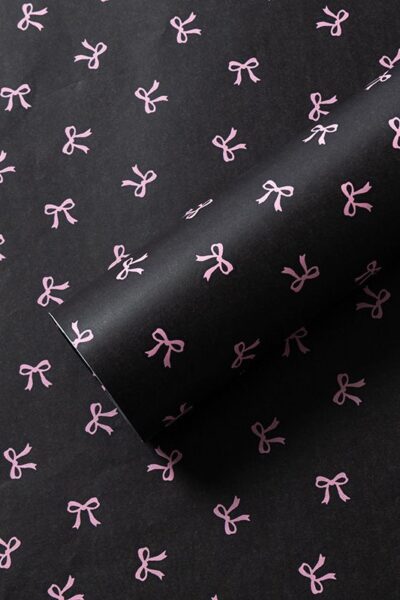 Giấy nhăn họa tiết nơ nền đen nơ hồng