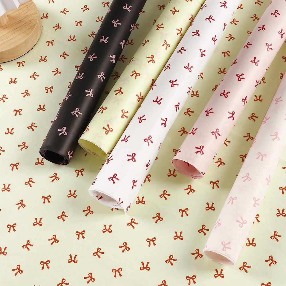 Giấy nhăn gói hoa họa tiết nơ