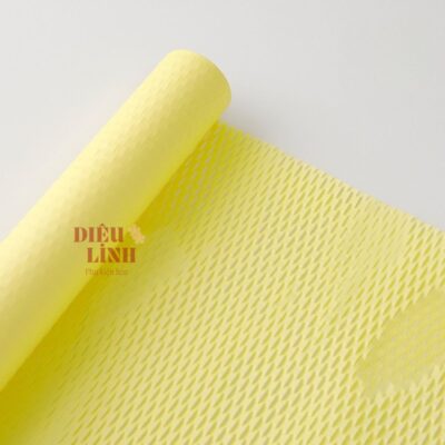 Lưới tổ ong gói hoa màu vàng