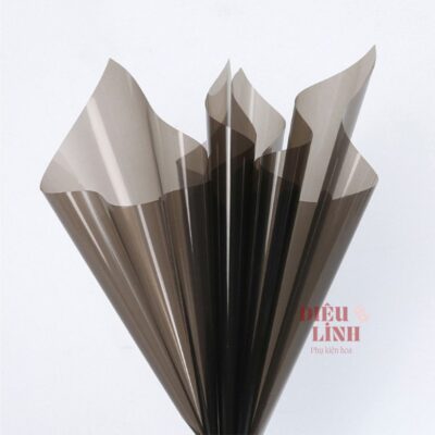 Giấy bóng kính màu gói hoa màu đen