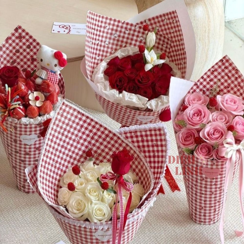 Giấy gói hoa họa tiết caro đỏ mới nhất