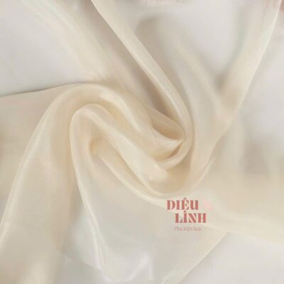 Vải voan lụa làm nơ màu kem