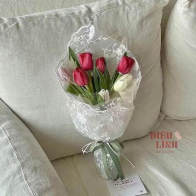 Vải voan thêu trắng gói hoa, bó hoa cao cấp