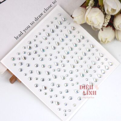 Đá đính cánh hoa giọt nước