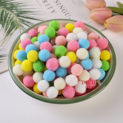 Hạt pom pom trang trí bó hoa nhiều màu