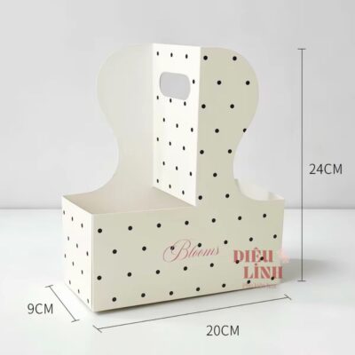 Túi giấy 2 ngăn cắm hoa đựng nước và bánh màu trắng